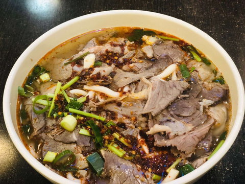 Xi Bay - Kawana Tourism 0