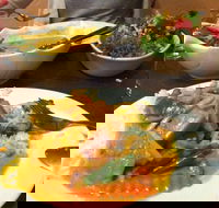 3 Mangoes Thai Eatery - Kawana Tourism