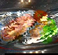 Woka Woka - Springwood - Kawana Tourism