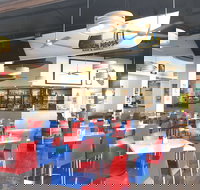 Beach House Bar  Grill - Kawana Tourism