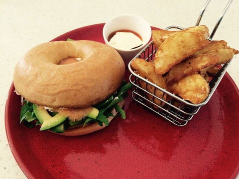Flying Pepper Cafe And Restaurant - Kawana Tourism 0