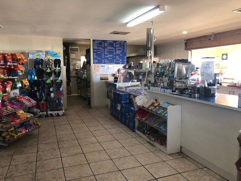 Port Hughes General Store - Kawana Tourism 1