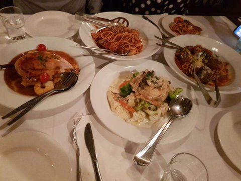 Borrelli's - Kawana Tourism 0