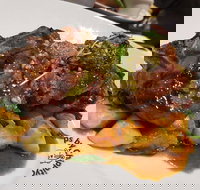 Pool Terrace - Kawana Tourism