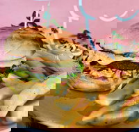 Yavanna - Kawana Tourism