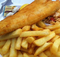 Deepblu Fish and Chips - Kawana Tourism