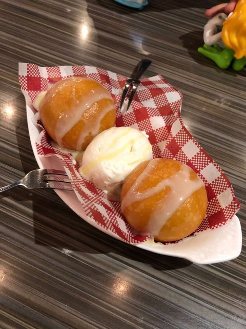 Jaws - Perth CBD - Kawana Tourism 0