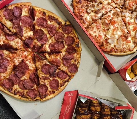 Pizza Hut - Keysborough - Kawana Tourism 0