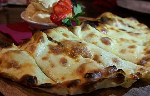 Heat Woodfired Pizza Bar - Kawana Tourism 2