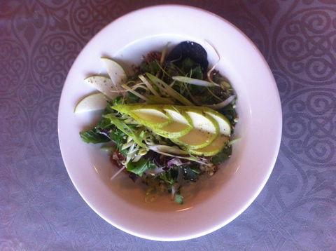 Riverside Bar And Restaurant: Mount Seaview Resort - Kawana Tourism 2