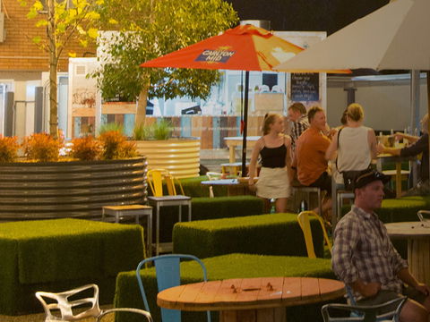 SS&A Club Albury - Kawana Tourism 0
