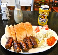 Ditzy Dani's Cafe - Kawana Tourism