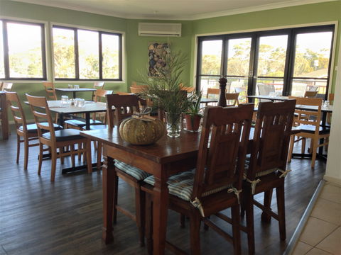 Merry Street Restaurant And Bar - Kawana Tourism 0