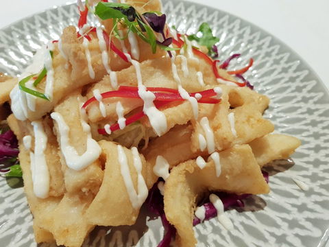 Overflow Cafe Wine Bar - Kawana Tourism 0