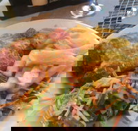 Lakeside Fish  Chips - Kawana Tourism