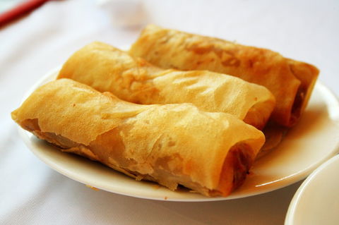 Surf Beach Chinese Takeaway - Kawana Tourism 1