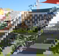 Bill's Bar - Ningaloo Coral Bay - Kawana Tourism