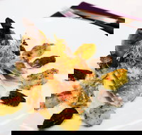 Bistro du monde - Kawana Tourism