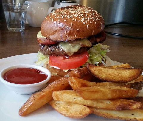 The Milkman Cafe - Kawana Tourism 0