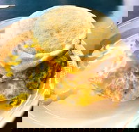 Lucky Duck Cafe  Bar - Kawana Tourism