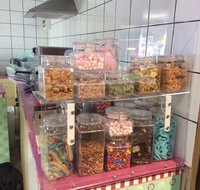 Miss Kitty's Shakes 'N Crepes - Kawana Tourism