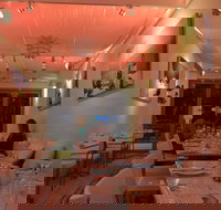 Santorini Cafe Restaurant - Kawana Tourism