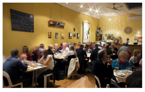 Pages On Pine Restaurant And Grill - Kawana Tourism 0