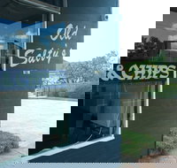 Old Salty's Seafood - Kawana Tourism