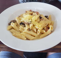 Palm Beach Paradise Cafe