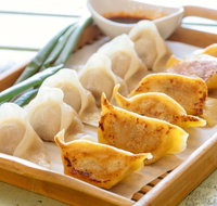 Sansan's Dumpling House
