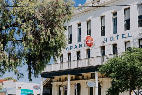 Grand Hotel Portarlington - Kawana Tourism 0
