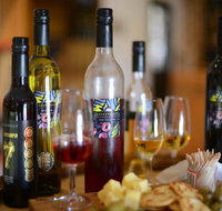 Lillypilly Estate Winery - Kawana Tourism