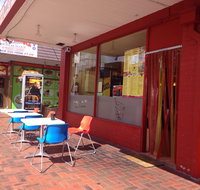 Pinewood Noodle And Sushi Bar