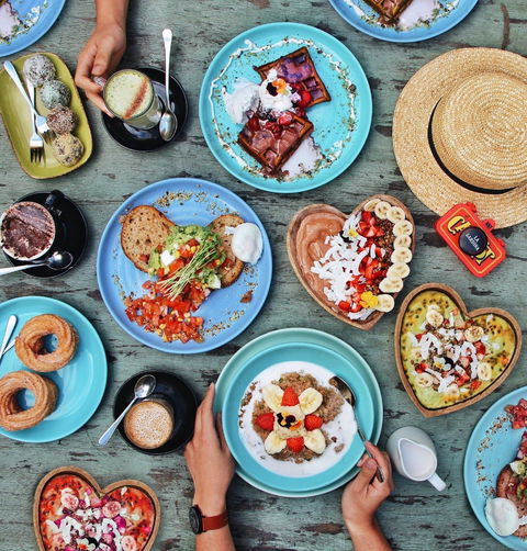 Argo On The Parade - Kawana Tourism 0