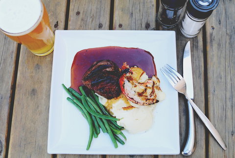 Caledonian Inn ROBE - Kawana Tourism 1