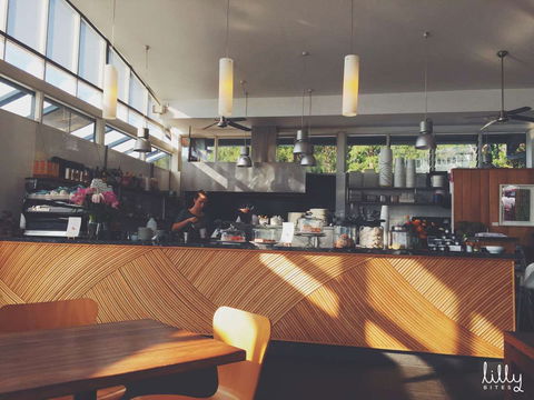 The Marina Cafe - Kawana Tourism 0