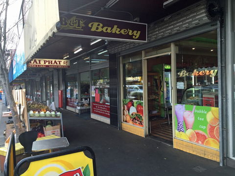 B&T Bakery - Kawana Tourism 0