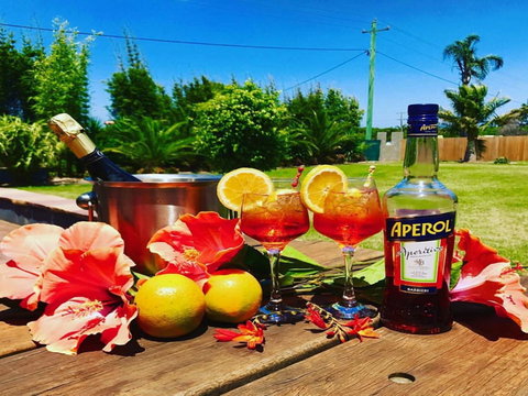 Emerson's On Main - Kawana Tourism 0