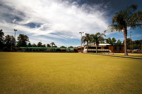 Narrandera Bowling Club - Kawana Tourism 0