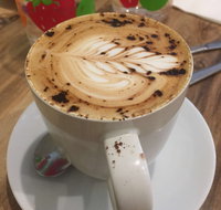 Sunflower Lounge - Kawana Tourism