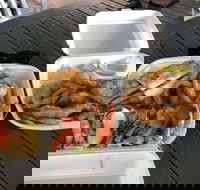 Pelican Rocks Seafood Restaurant - Kawana Tourism