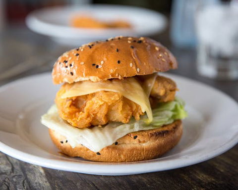 VIA9 Cafe & Bar - Kawana Tourism 0