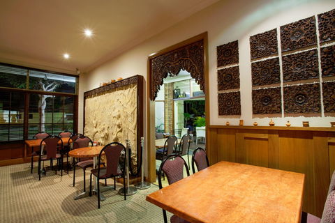 KB Thai - Kawana Tourism 0