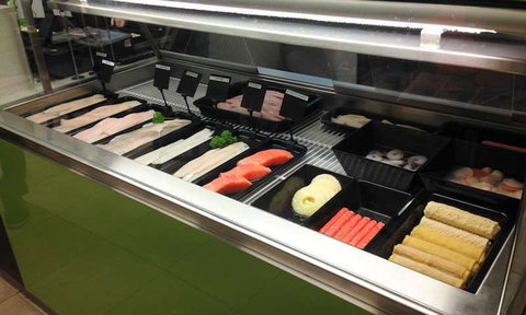 Hooked On Fish & Burger Bar - Kawana Tourism 0