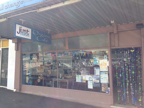 Just Planet - Kawana Tourism 0