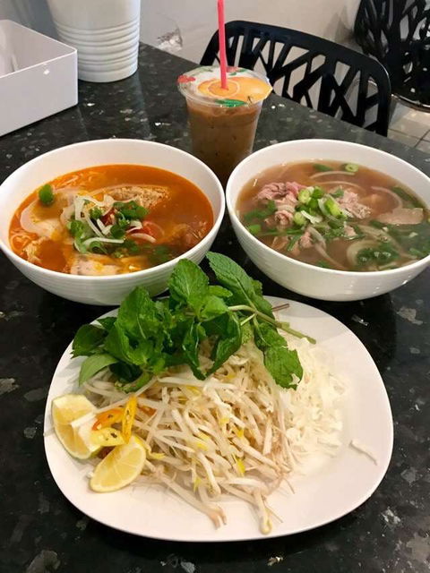 Phuong Trinh Vietnamese & Chinese - Kawana Tourism 0