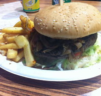Yum Burger - Kawana Tourism