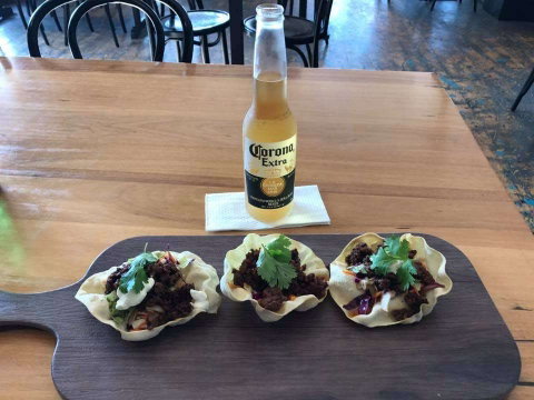 Blue Bay Cafe - Kawana Tourism 0