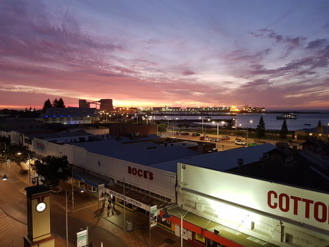 HarbourView Restaurant And Bar - Kawana Tourism 1