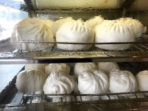 Thang Loi (Victoria Cake Shop) - Kawana Tourism 0